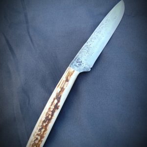 Couteau en bois de cerf 2