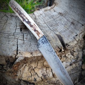 Couteau en bois de cerf 2