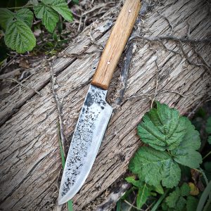 Couteau en chêne blanc